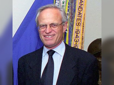 File:Efrain Goldenberg Schreiber.jpg