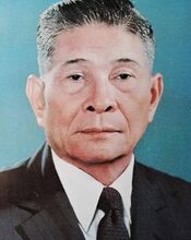 Nouhak Phoumsavanh LARGE.jpg